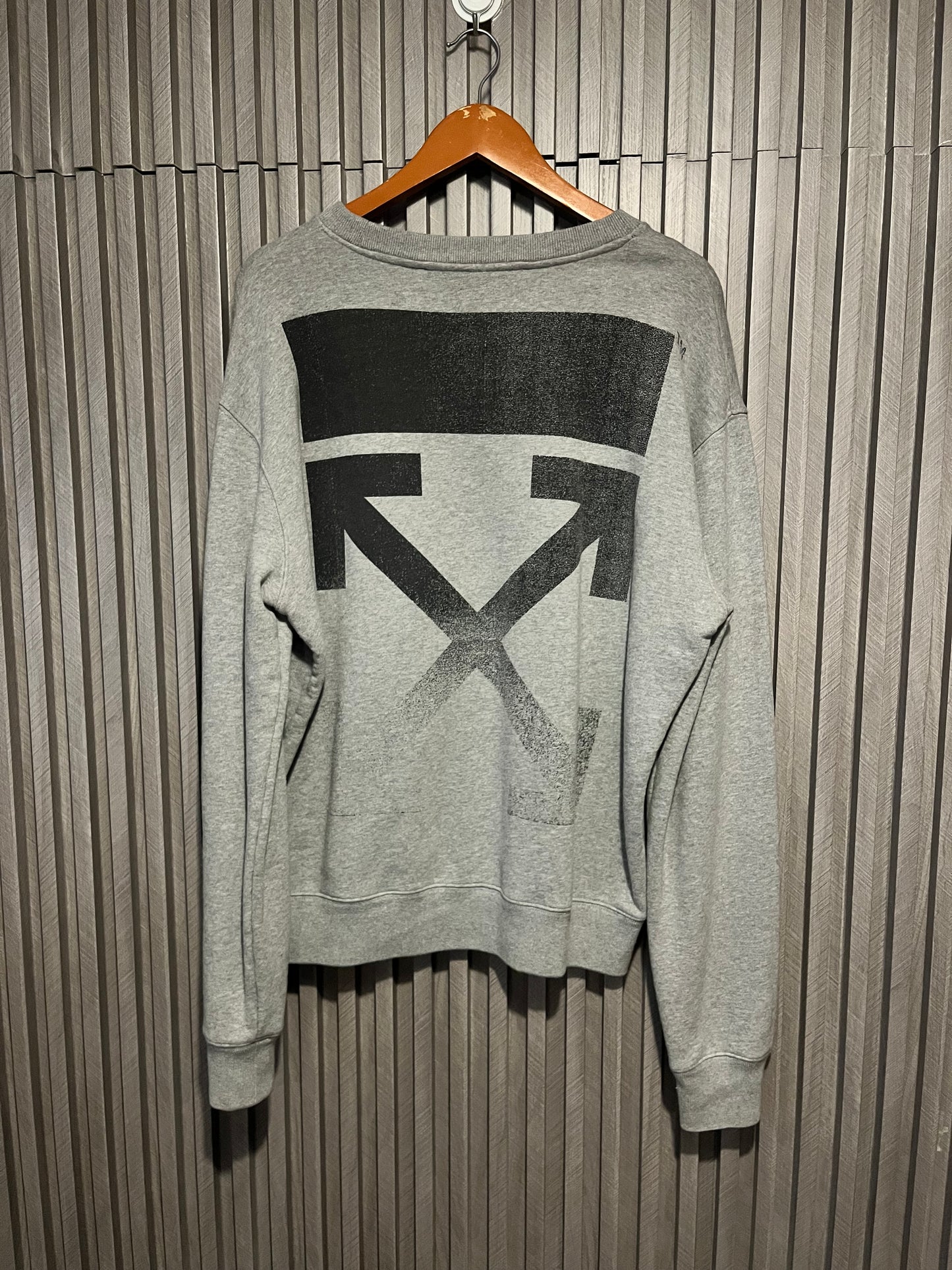 OFF WHITE SWEATER