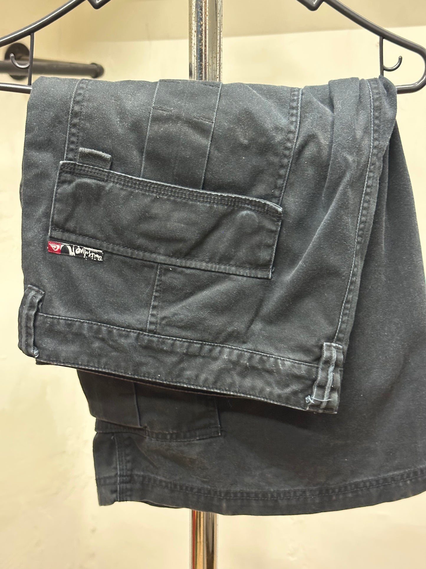 QUICKSILVER BLACK JORTS