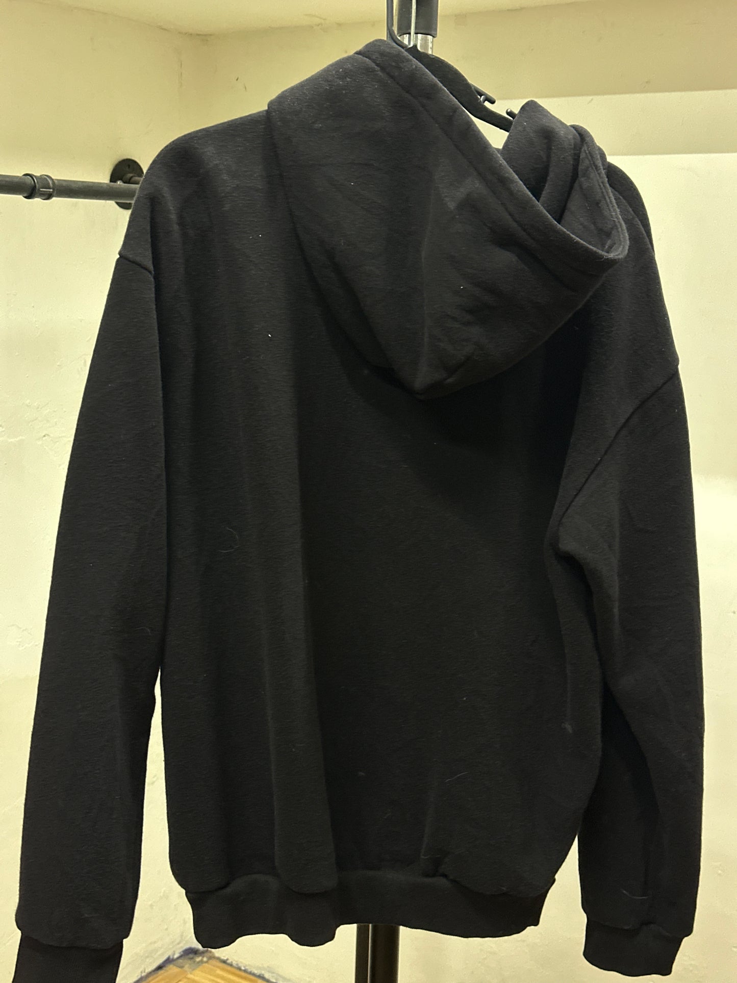 COMFRT HEAVY BLACK HOODIE
