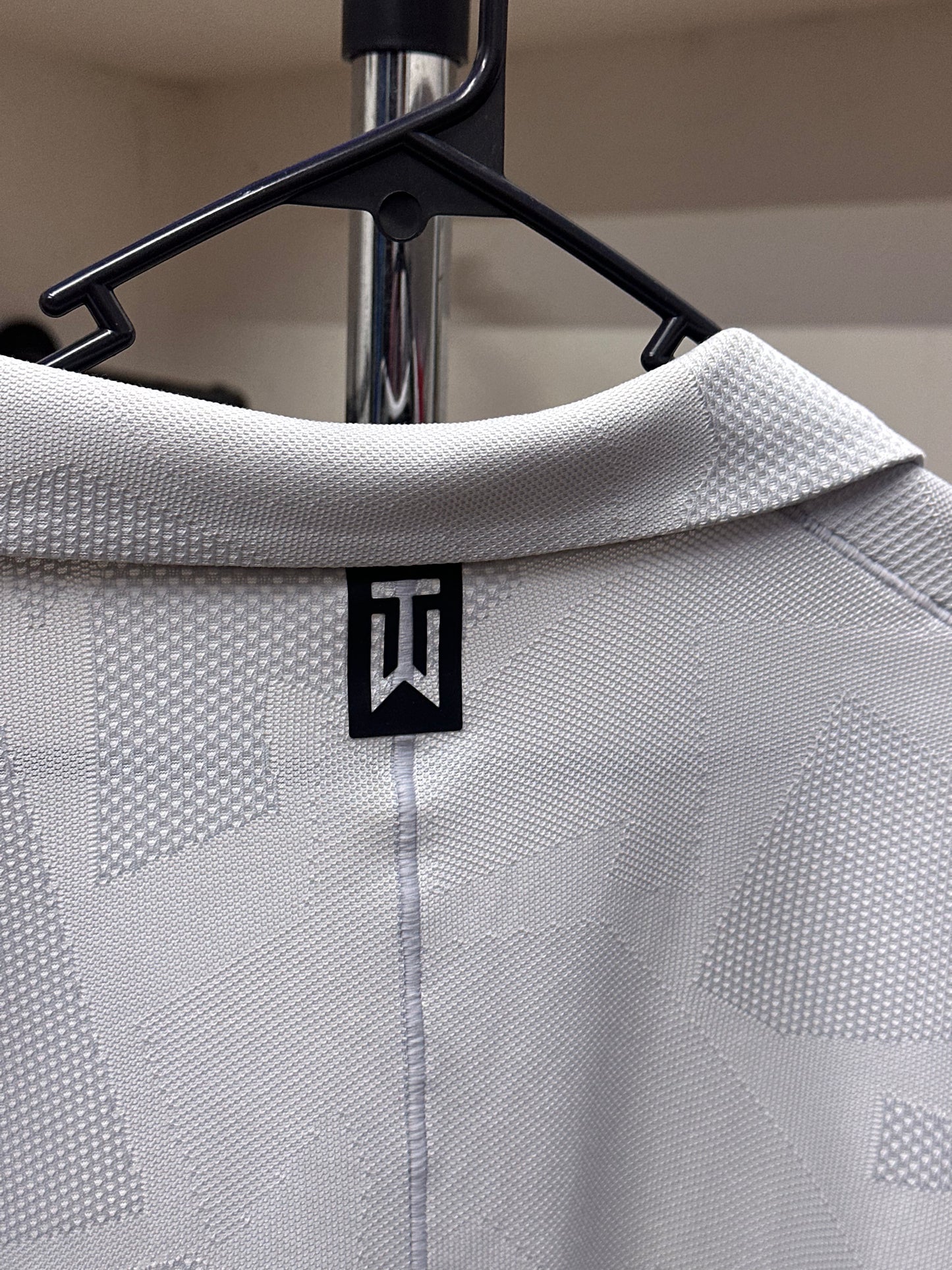 CHAMPION PULLOVER GREY HOODIE