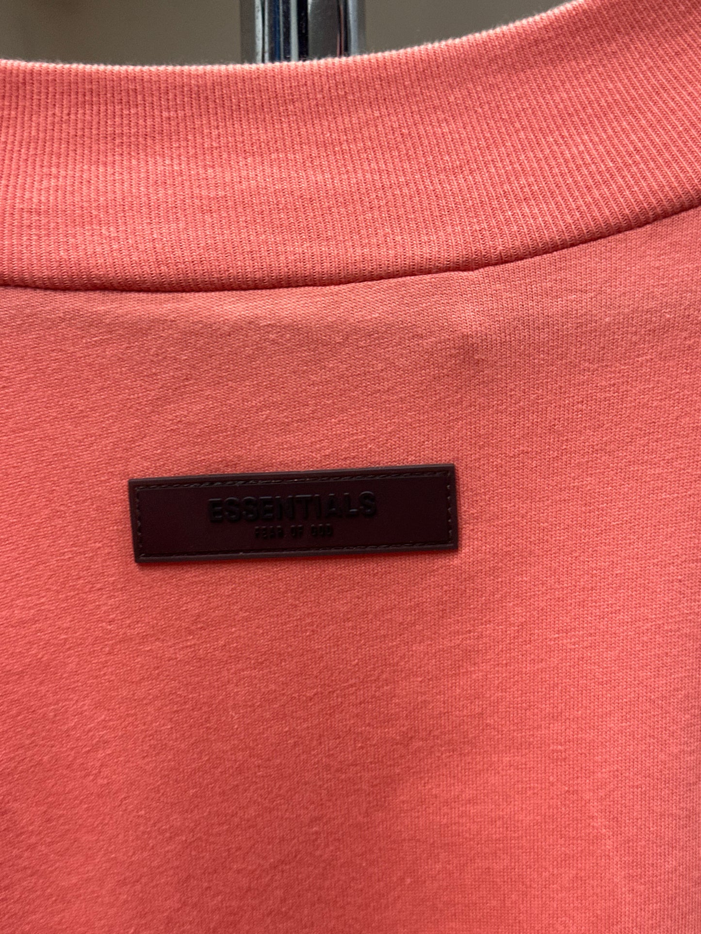 ESSENTIALS CORAL L/S TEE