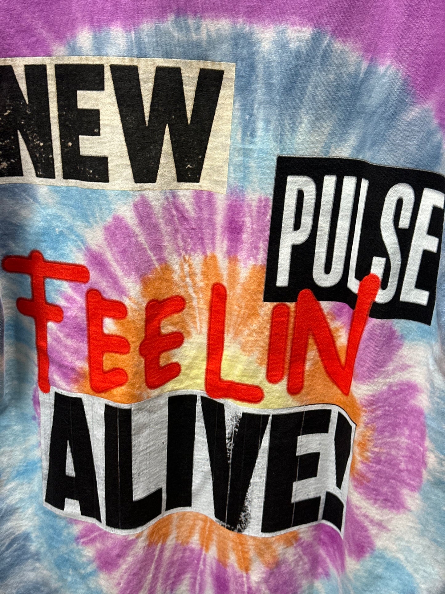 TRAVIS SCOTT ASTROWORLD NEW PULSE FEELIN ALIVE TEE