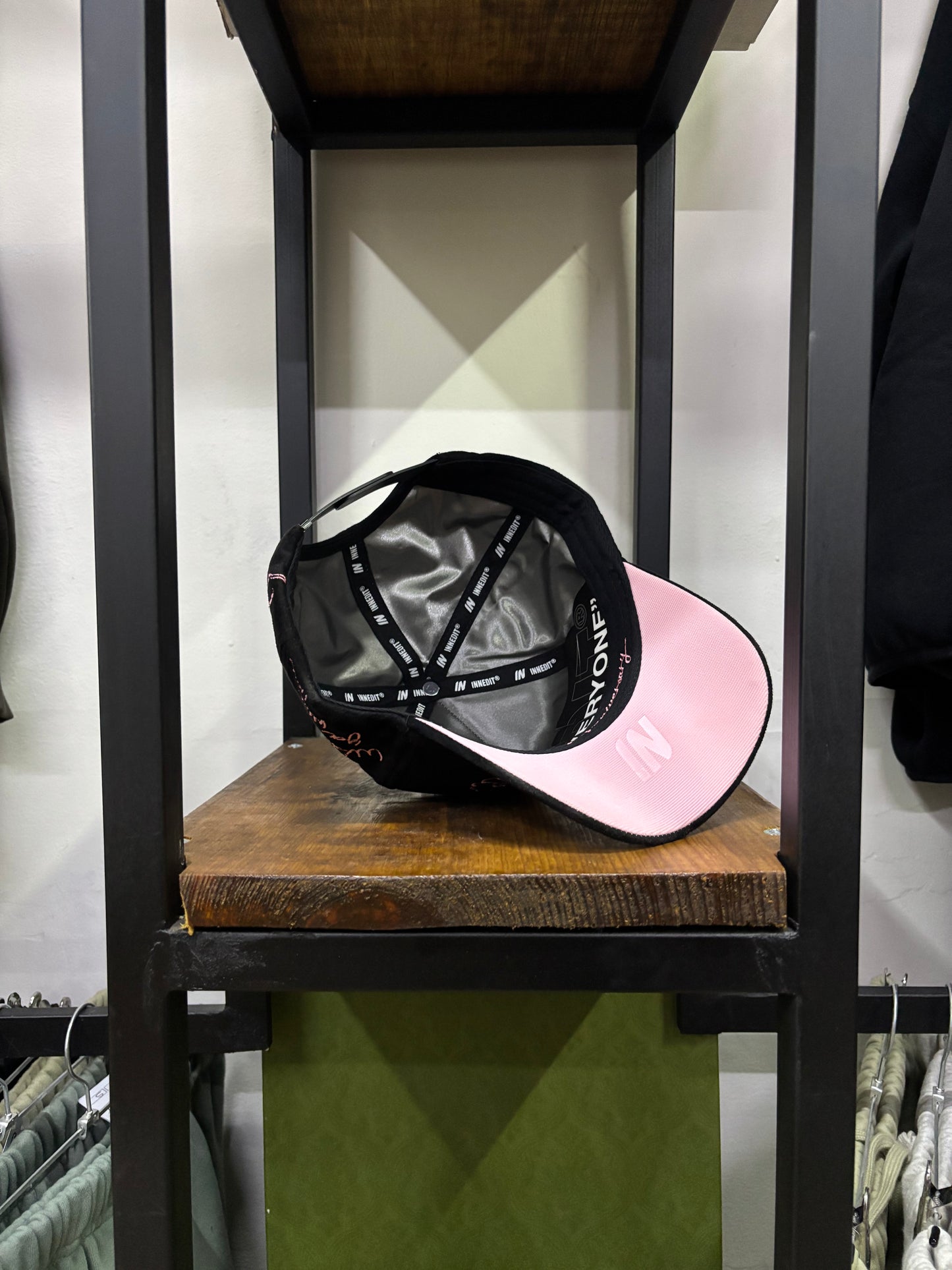 INNEDIT MURATRAVIS PINK