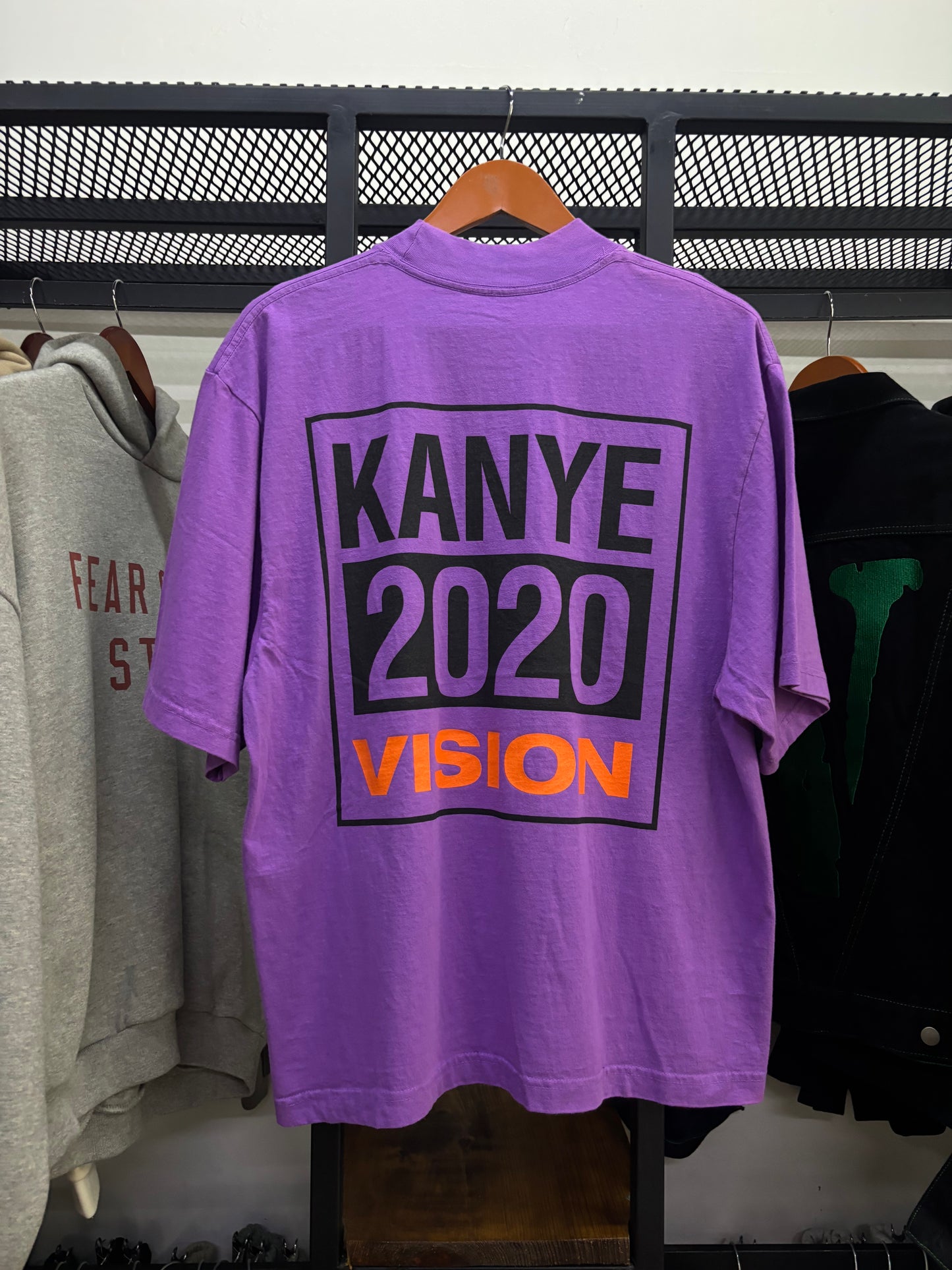 YZY KANYE VISON 2020 TEE