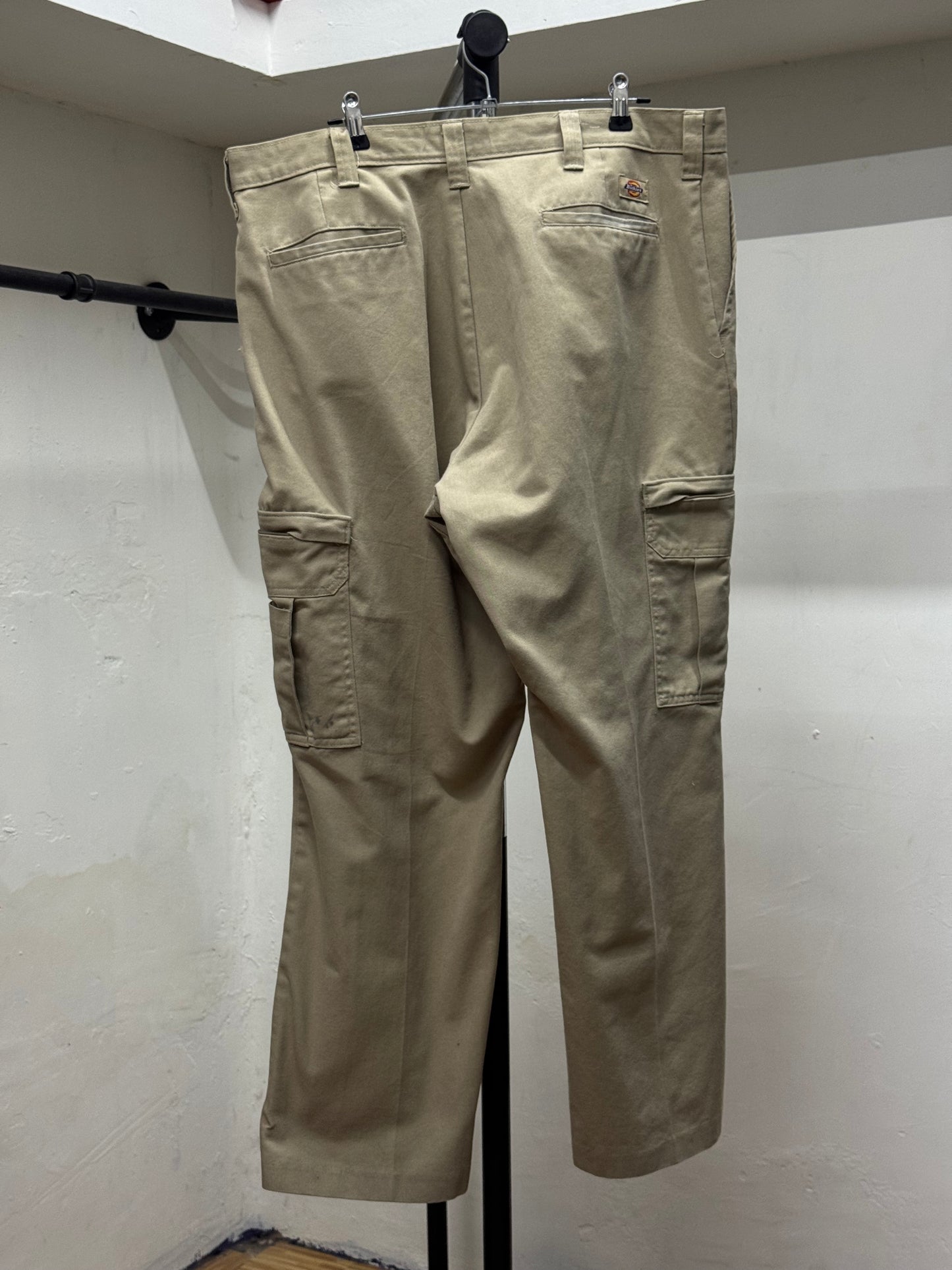 Dickies Beige Cargo Jeans