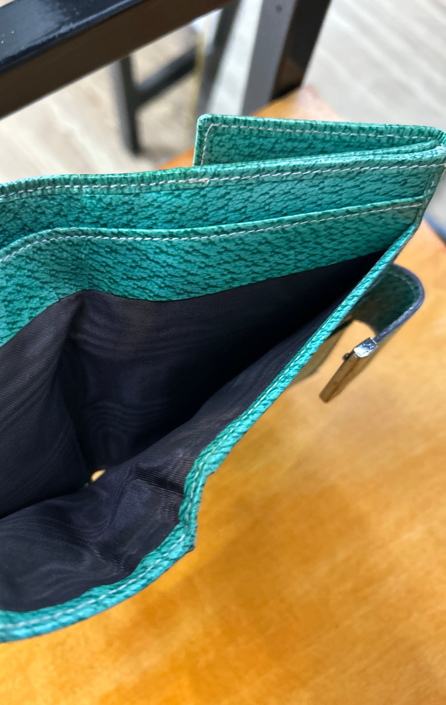 Gucci GG Canvas Emerald Preowned