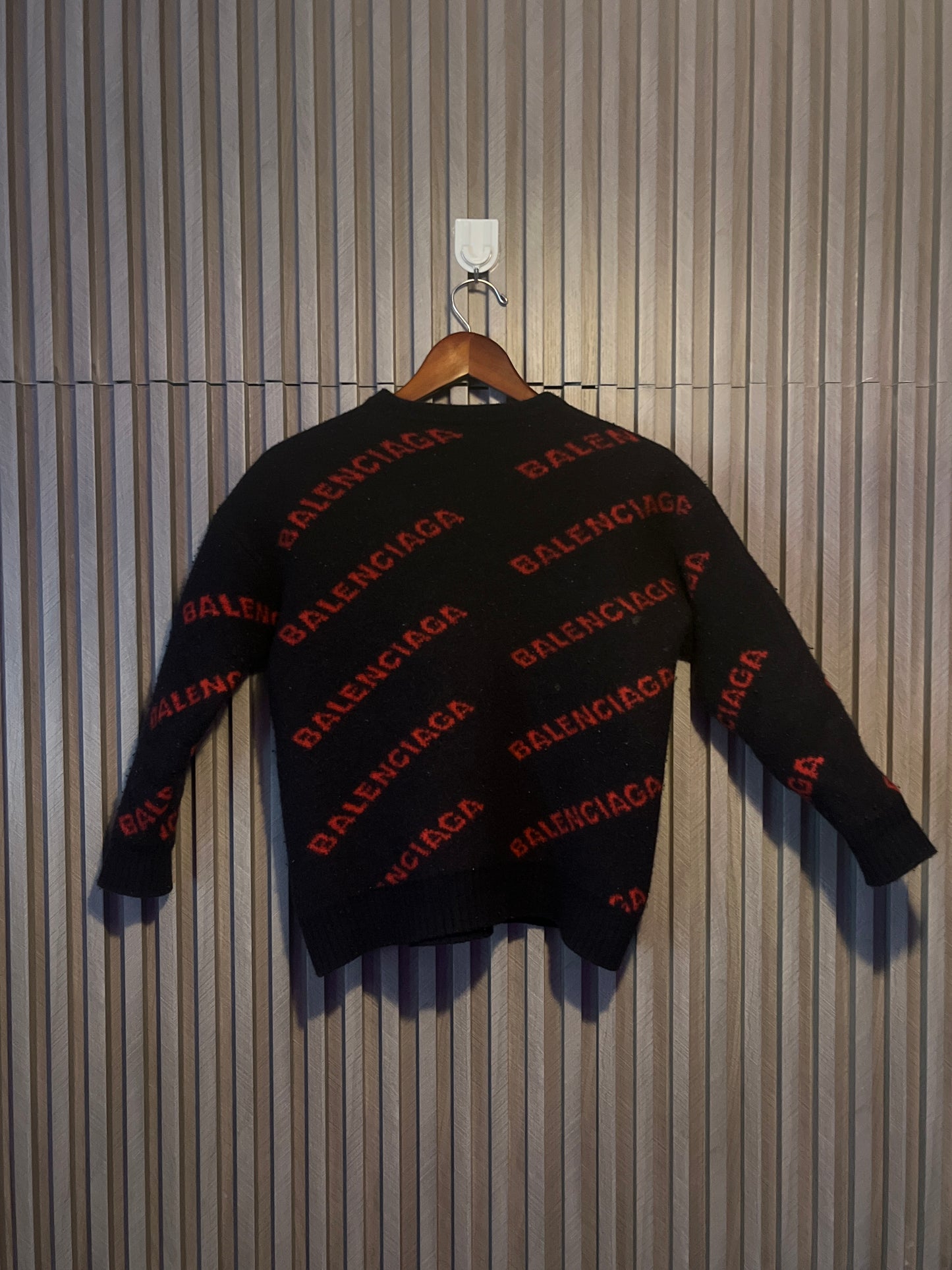 BALENCIAGA SWEARTER