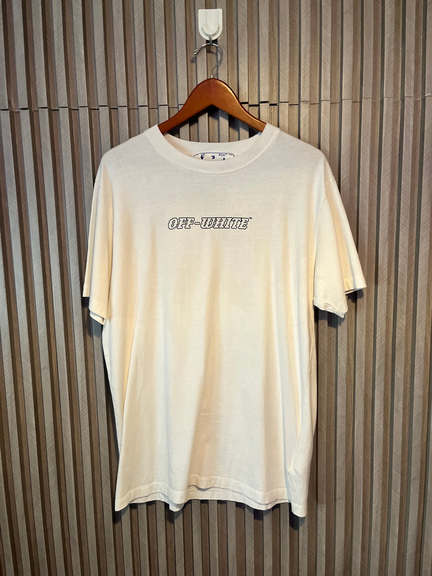 OFF-WHITE T-SHIRT