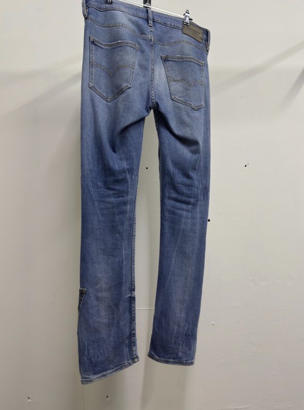 Guess Flowers Ripped Light Blue Jeans
