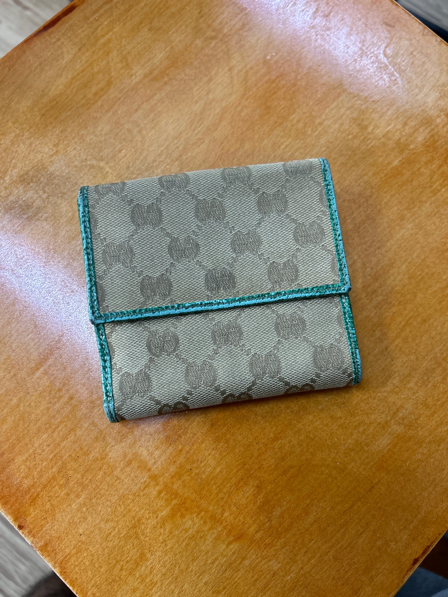 Gucci GG Canvas Emerald Preowned