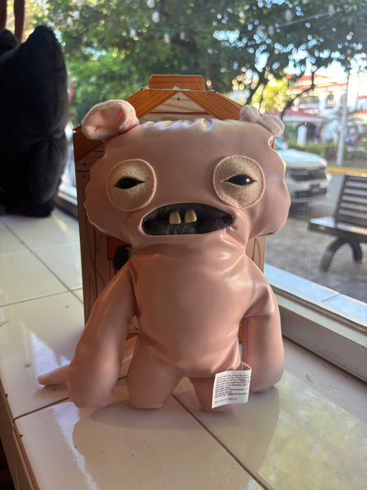 FUGGLER BUTT UGLY PETS “RATA EGIPCIA”