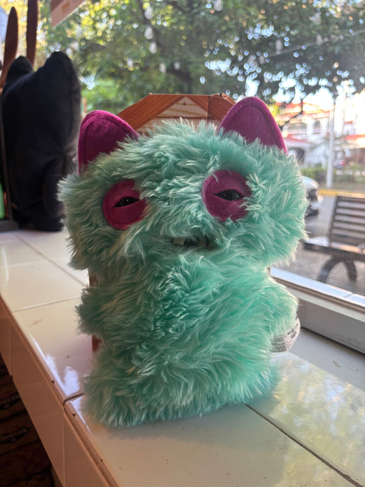 FUGGLER BUT UGLY PETS “GATO”