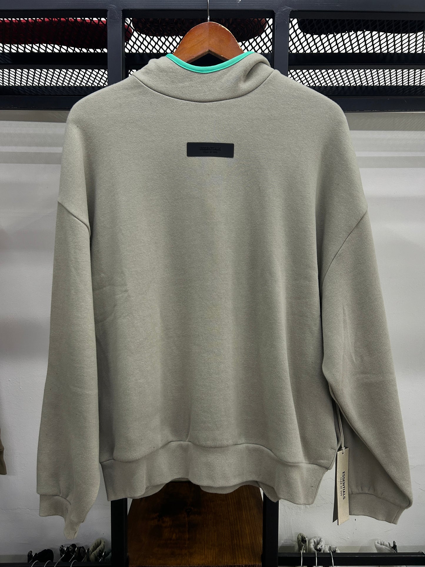 ESSENTIALS FEAR OF GOD SEAL HOODIE