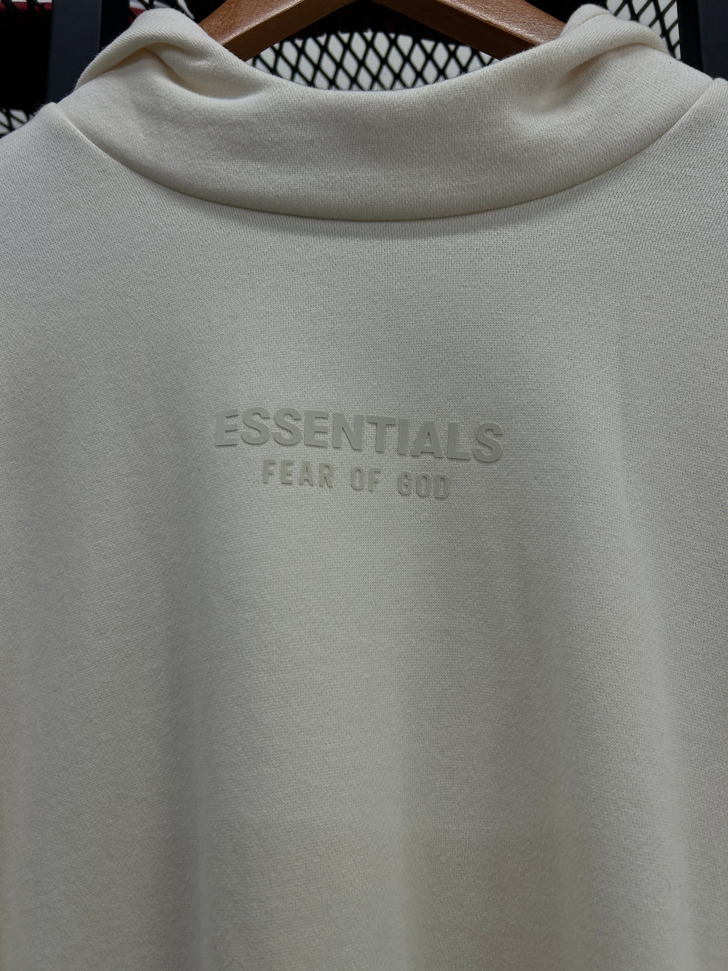 ESSENTIALS FEAR OF GOD CLOUD DANCE SMALL LOGO HOODIE