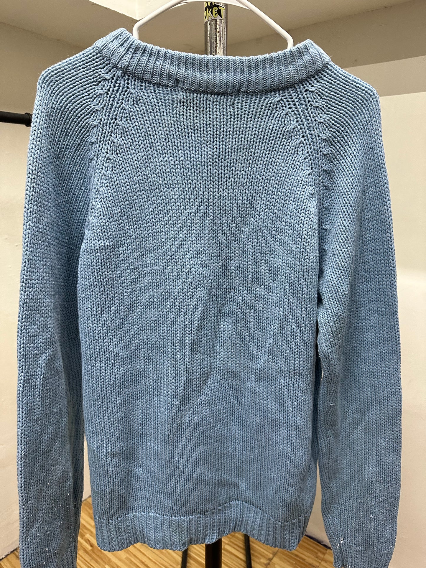 BRADLESS LIGHT BLUE SWEATER