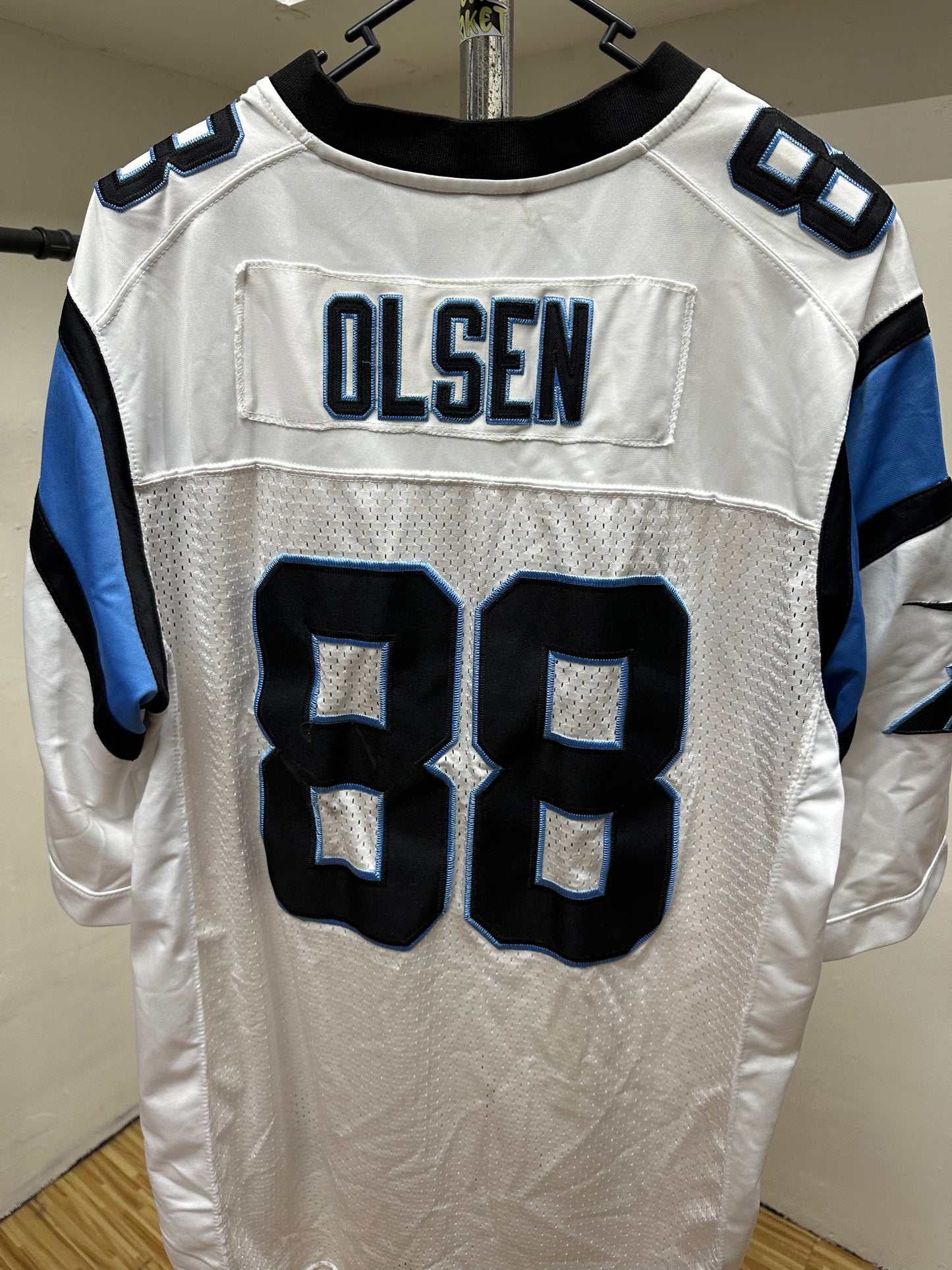 NFL SUPERBOWL 50 CAROLINA PANTHERS 88 OLSEN JERSEY