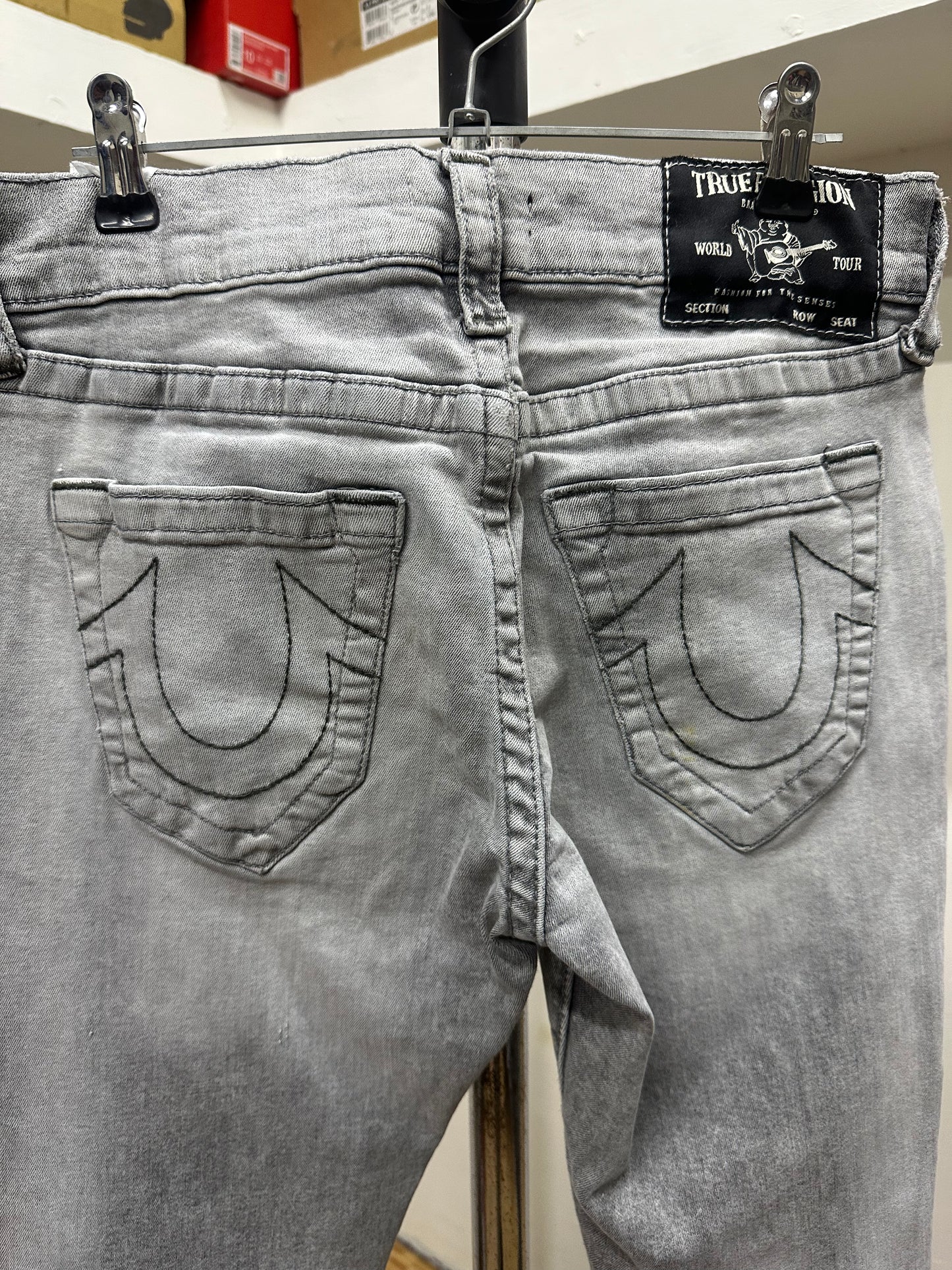 TRUE RELIGION GREY ROCCO RELAXED SKINNY BLACK TAG JEANS