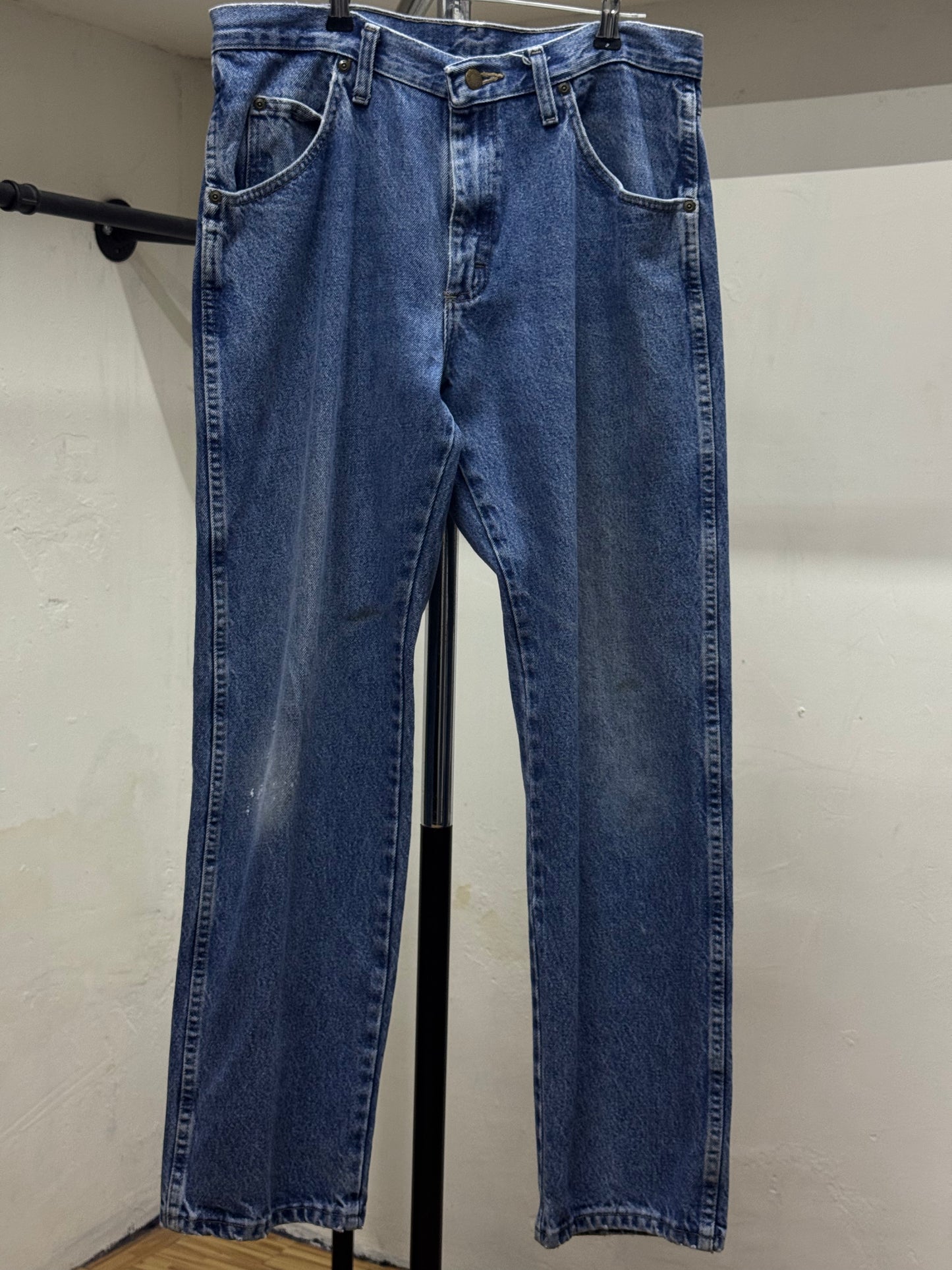 WRANGER STRAIGHT DENIM JEANS