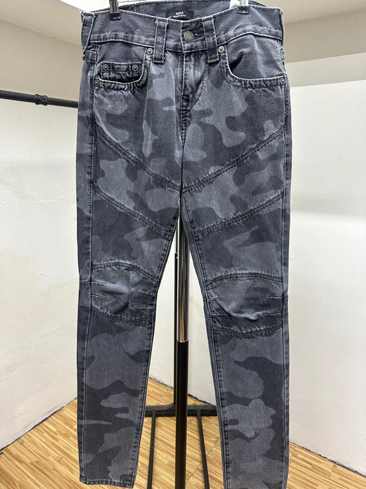 TRUE RELIGION GREY CAMO BLACK TAG ROCCO RELAXED SKINNY JEANS