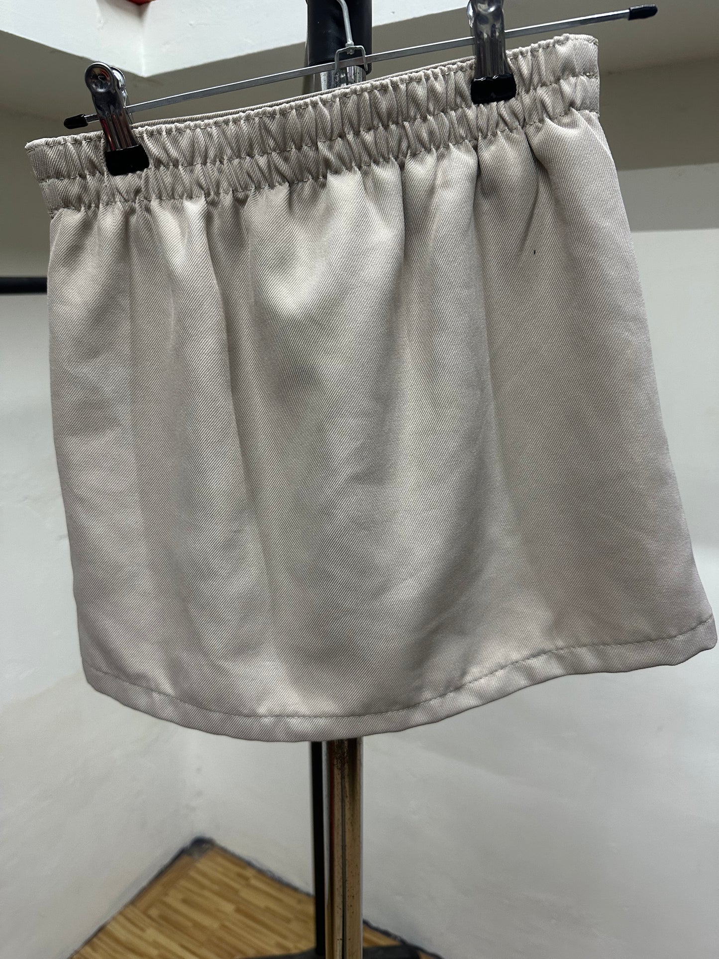 WONDER NATION BEIGE SKIRT