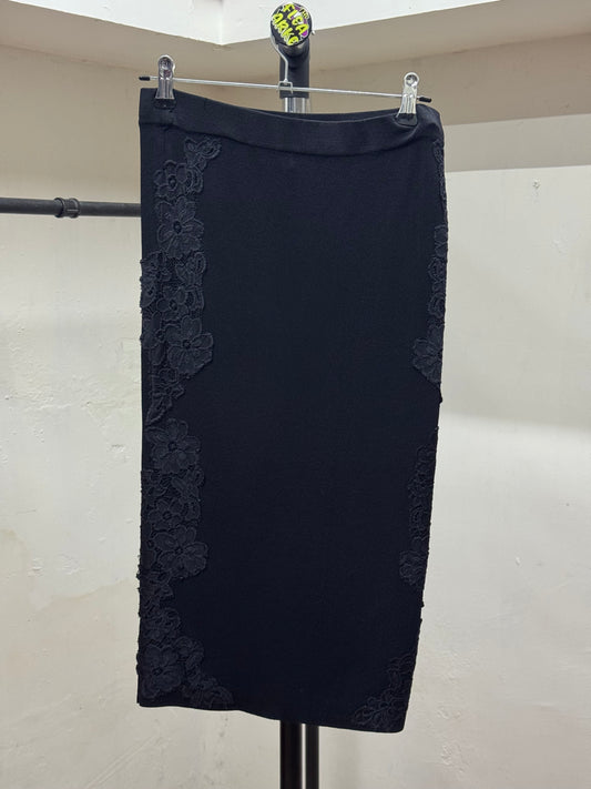 Zara Knitted Flowes Thigh Black Skirt