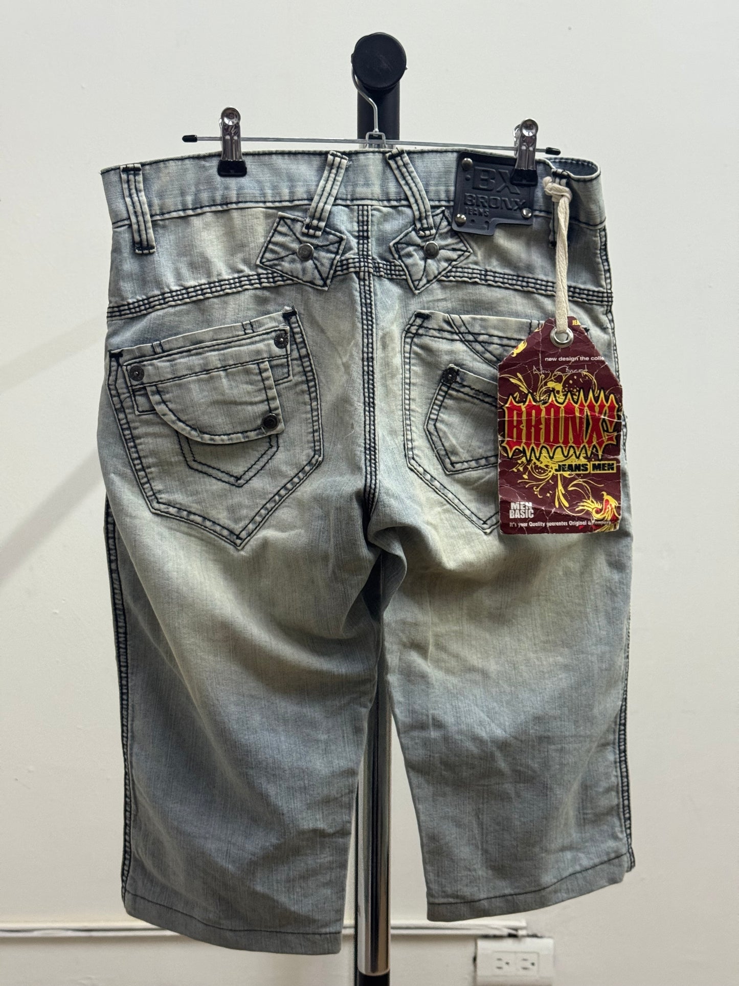 Bronx! Washed Light Blue Denim 3/4 Jeans