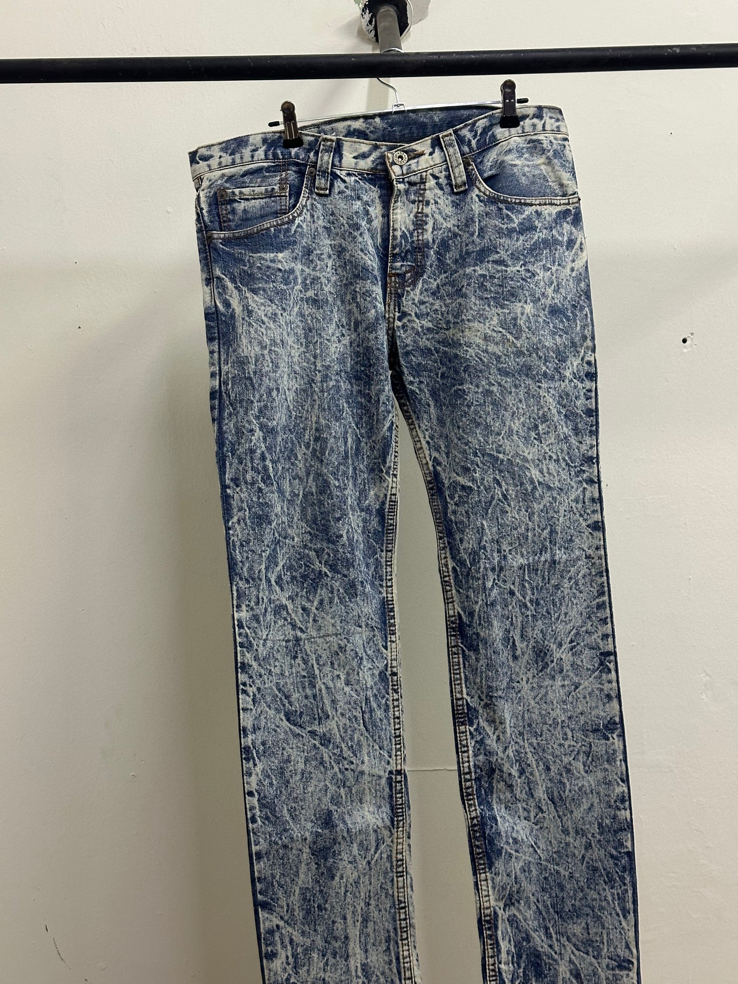LEVIS DENIM JEANS WHITE & BLUE