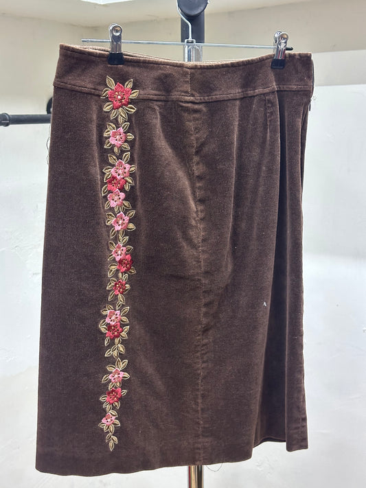 HAROLDS LONG FLOWER EMBROIDERED BROWN SKIRT