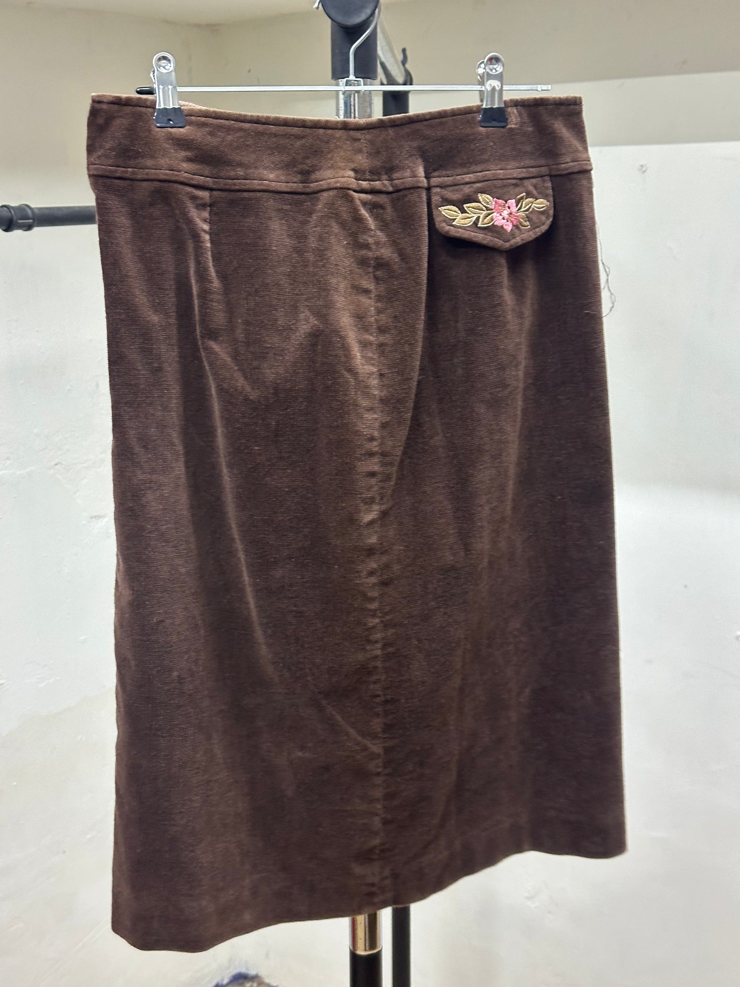 HAROLDS LONG FLOWER EMBROIDERED BROWN SKIRT