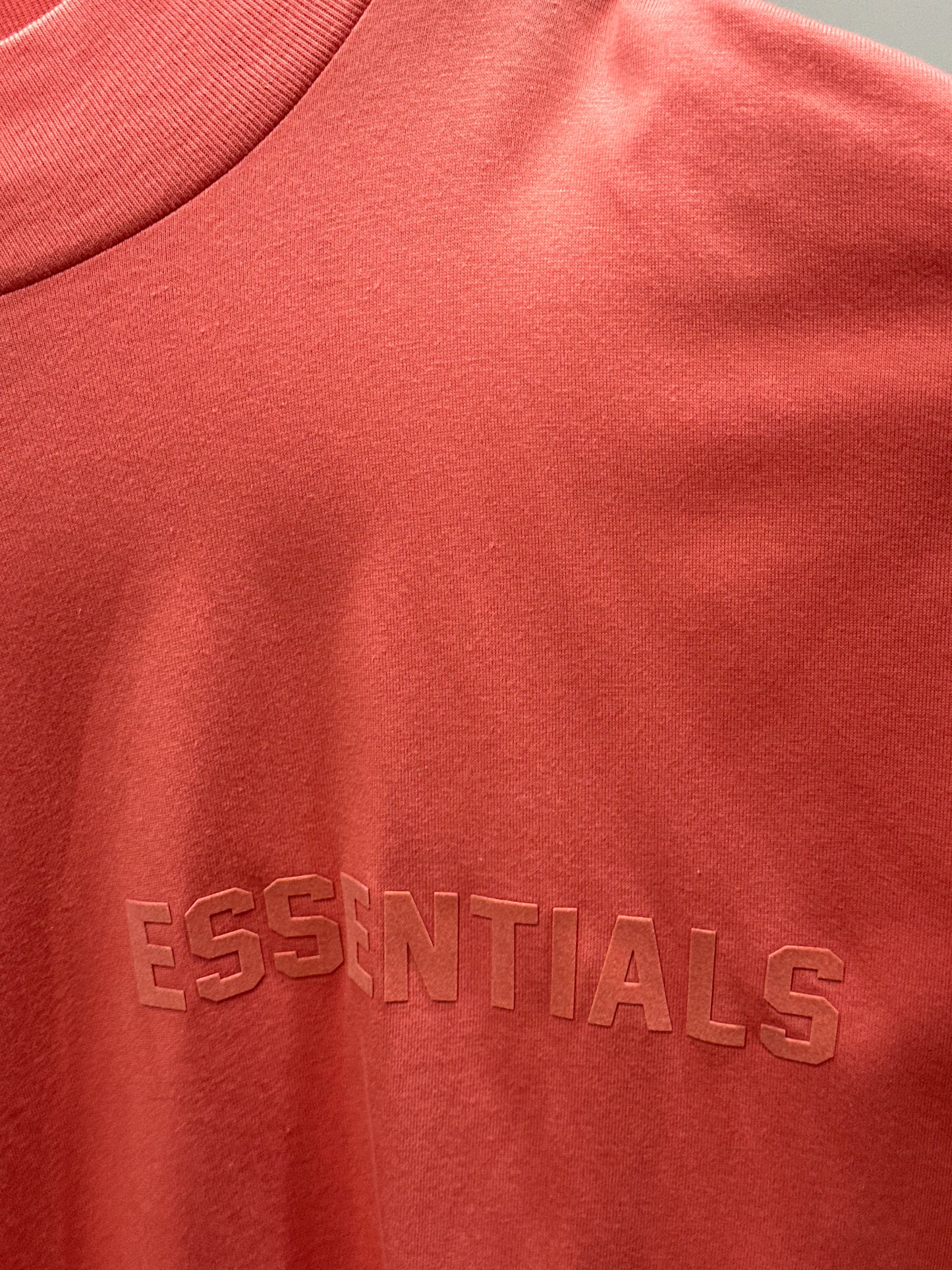 ESSENTIALS CORAL L/S TEE