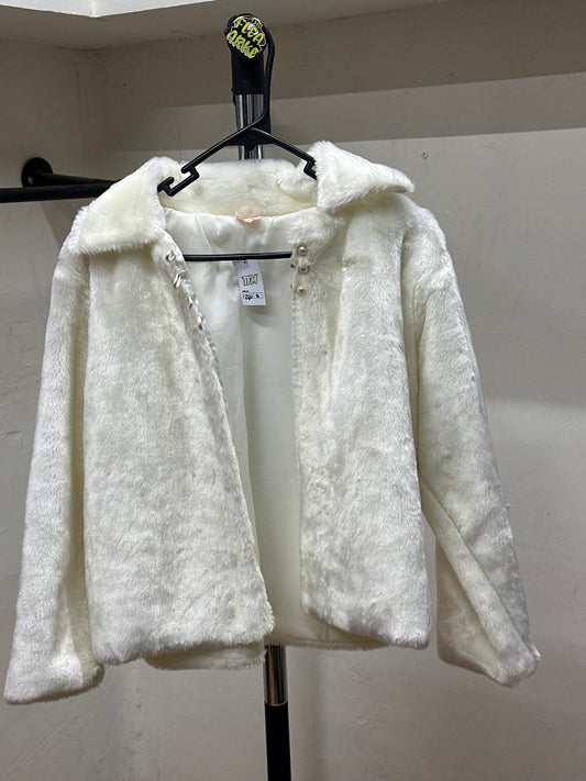 WHITE PUFFY JACKET