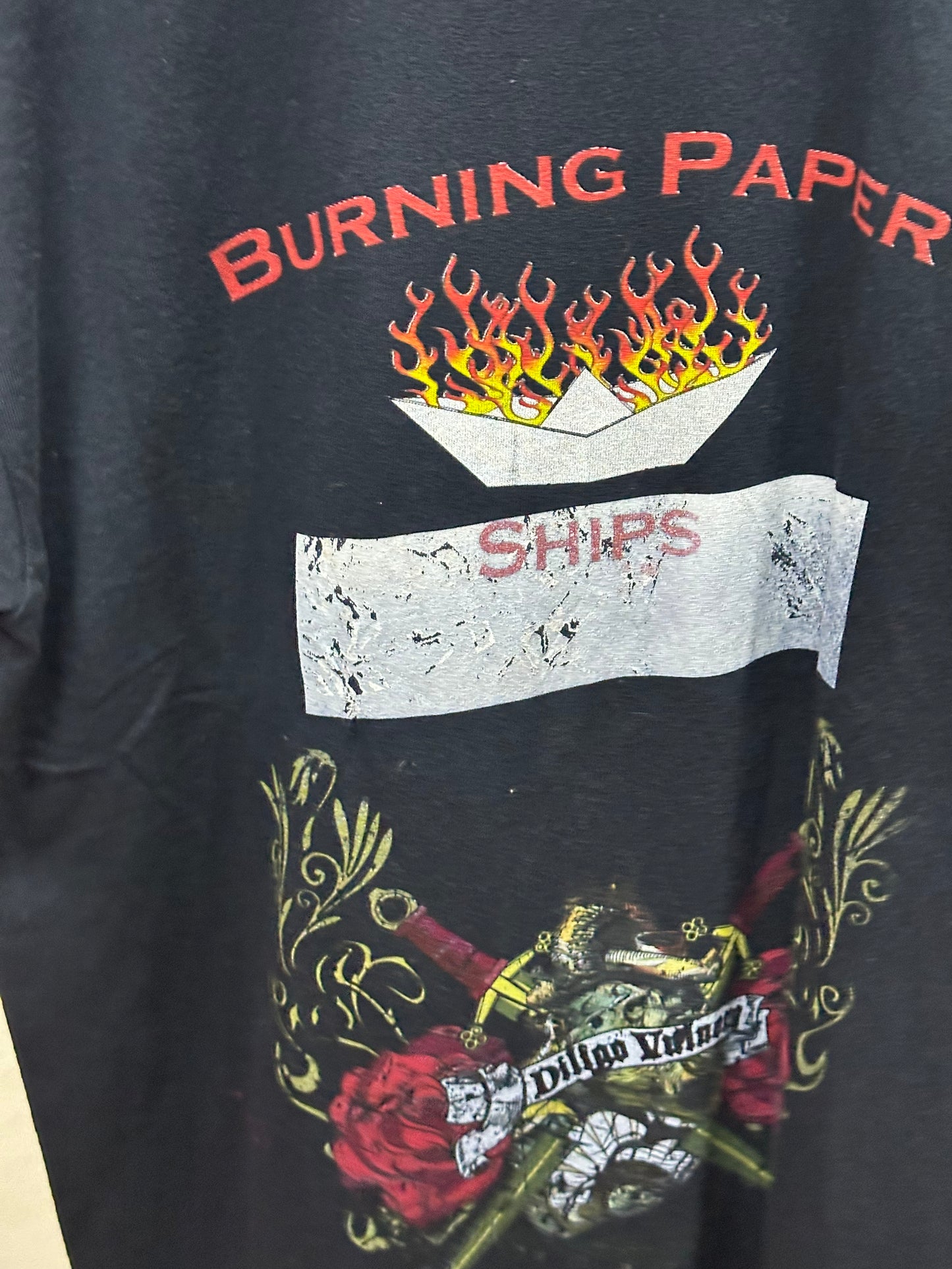 BURNING PAPER SHIPS TEE