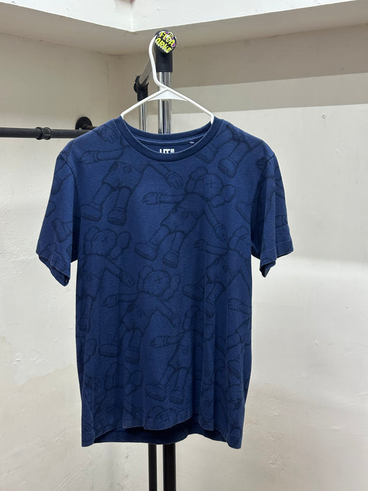 UNIQLO X KAWS NAVY TEE