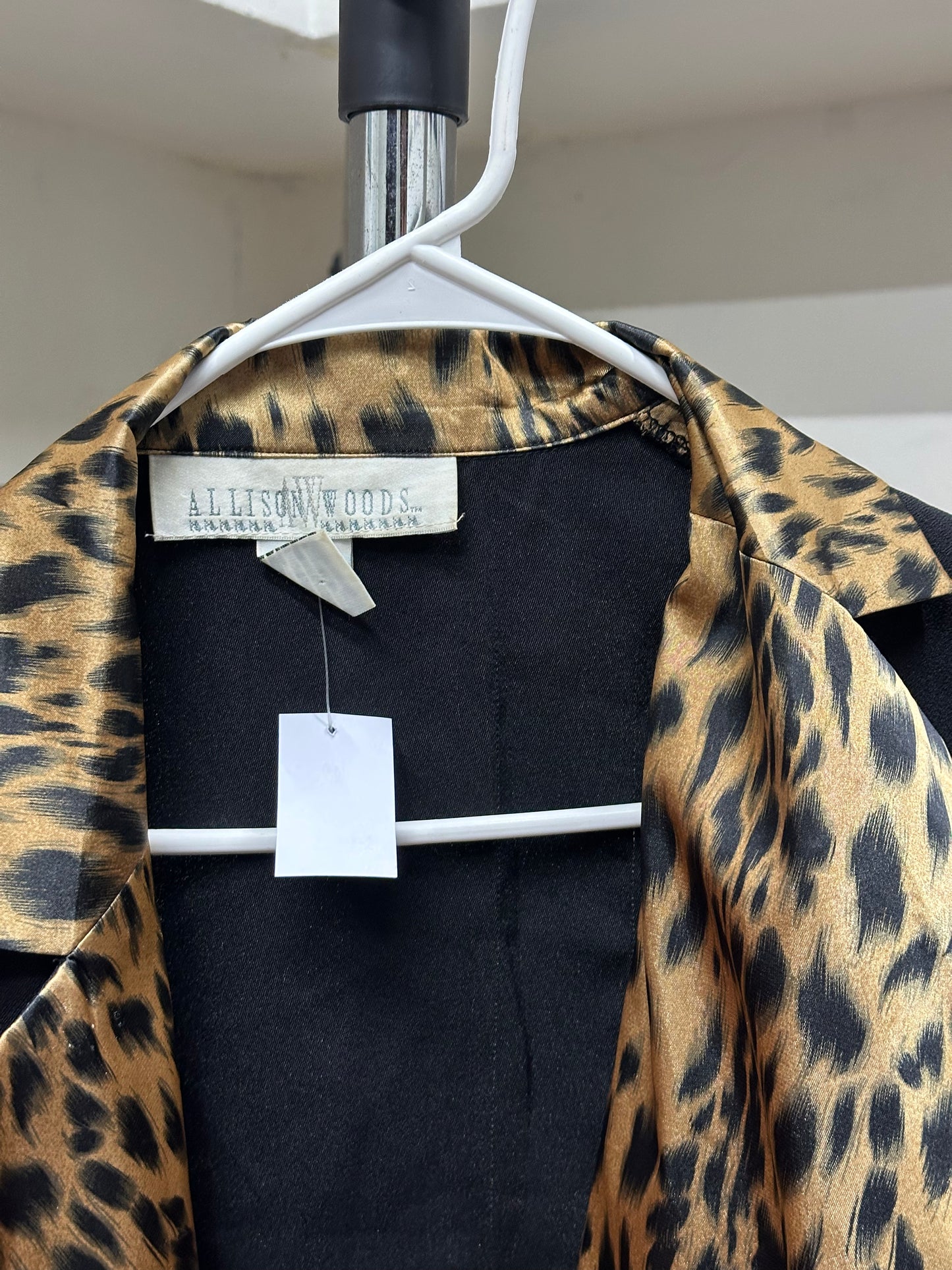 ANIMAL PRINT BLACK BLAZER