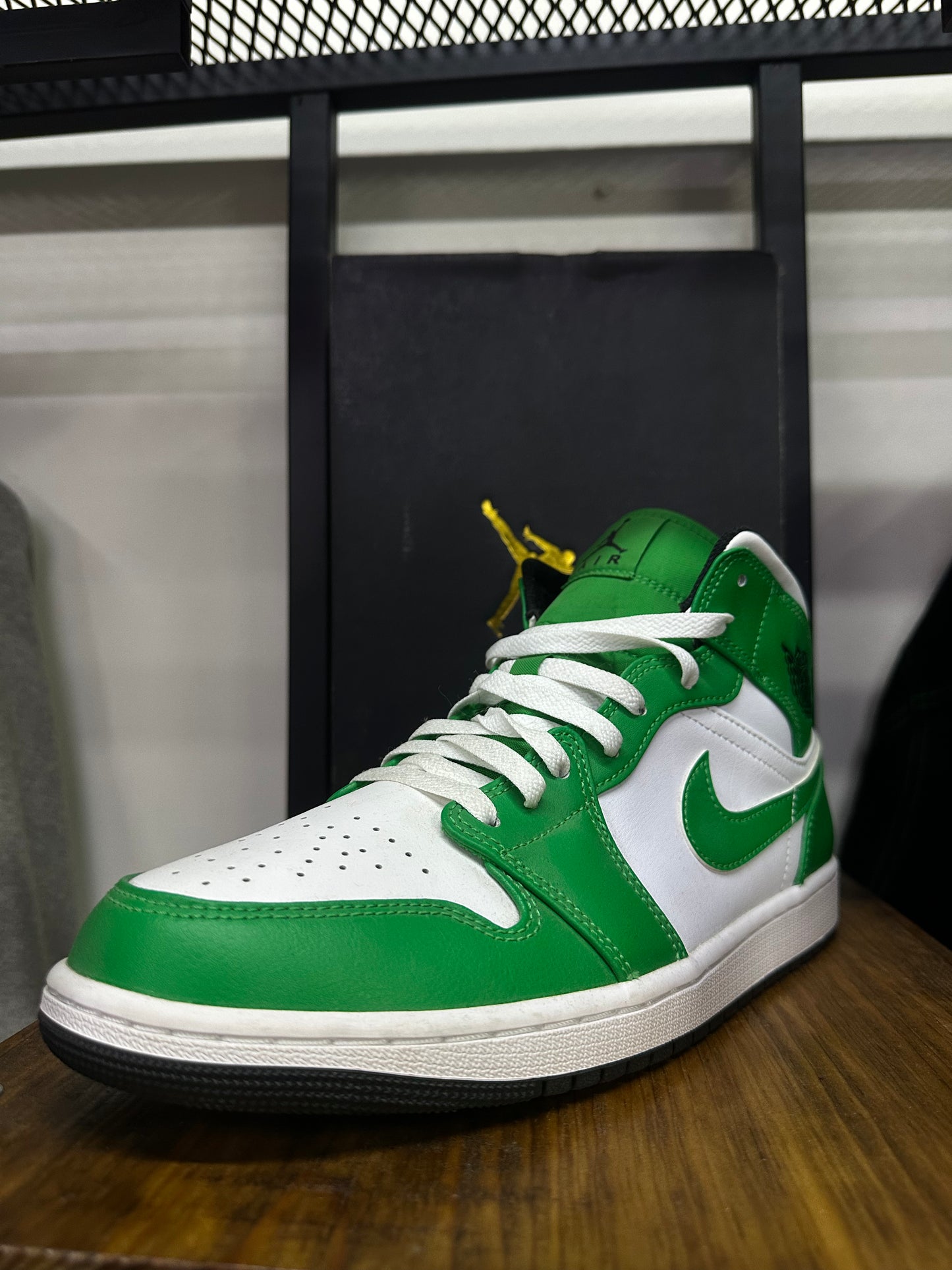 NIKE AIR JORDAN 1 MID ¨LUCKY GREEN¨