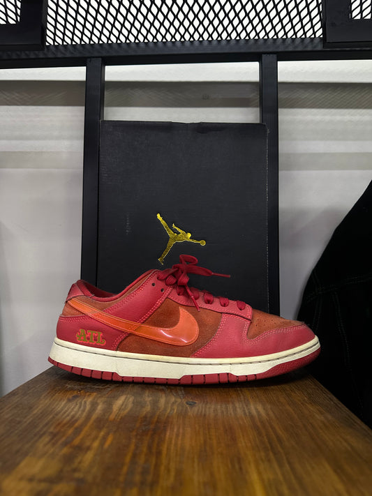 NIKE DUNK "ATL" RED SNEAKERS