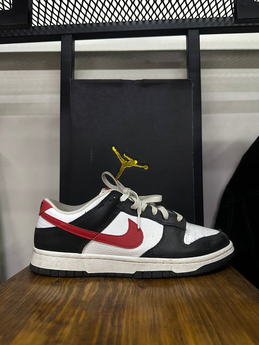 NIKE DUNK RETRO RED