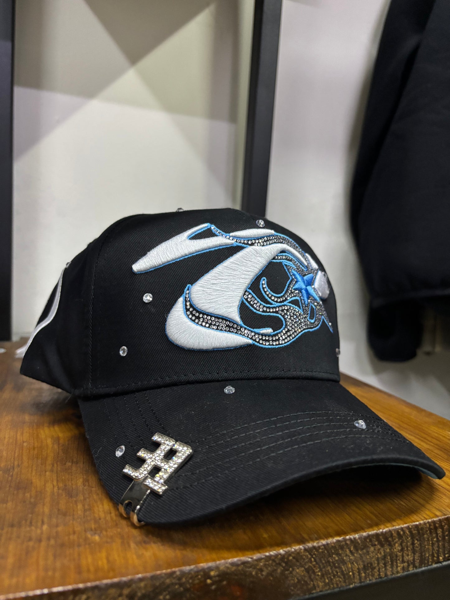 31 HATS T-STAR 2DO ANIVERSARIO