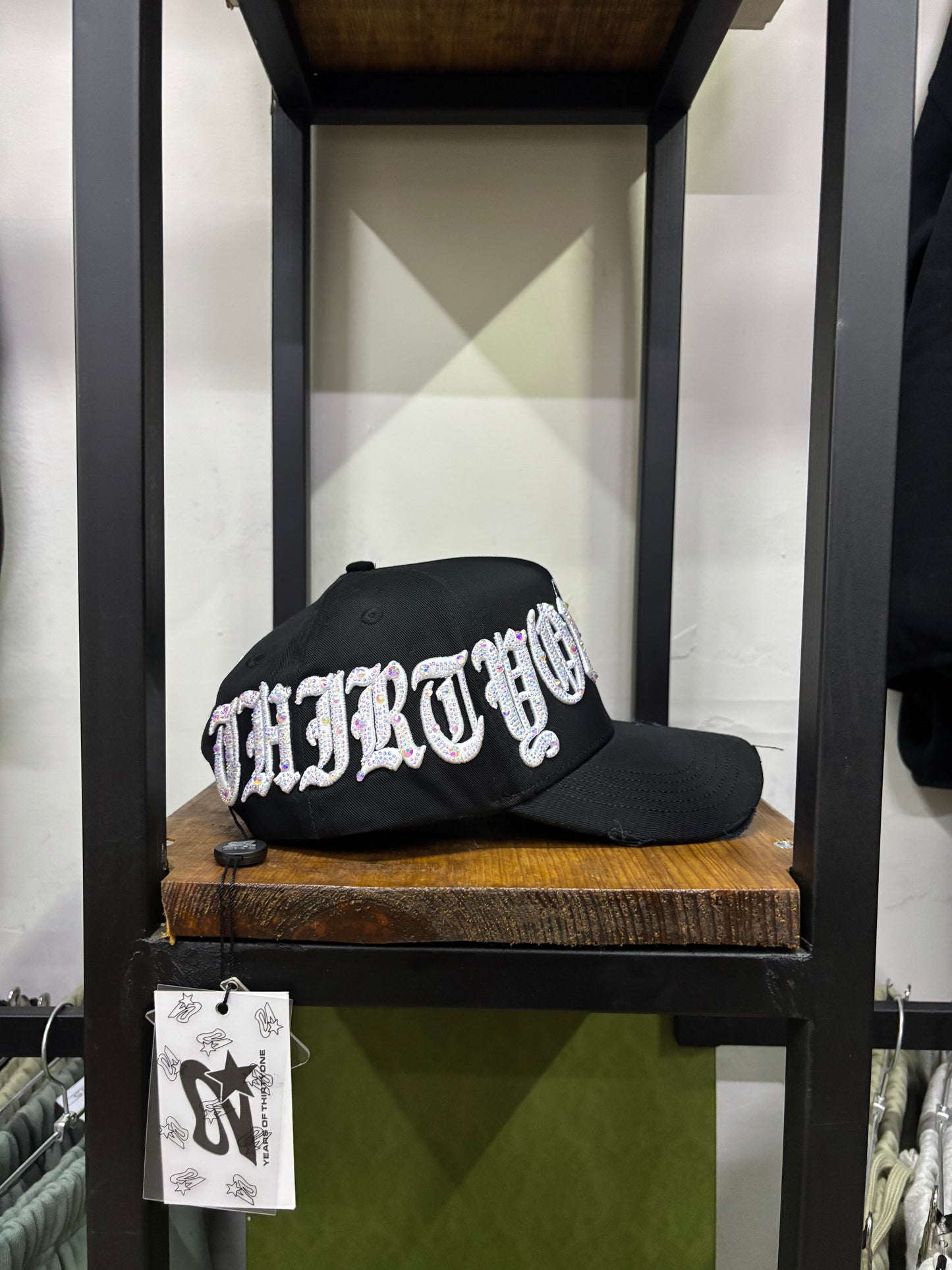 31 HATS CONCRETE JUNGLE 2DO ANIVERSARIO