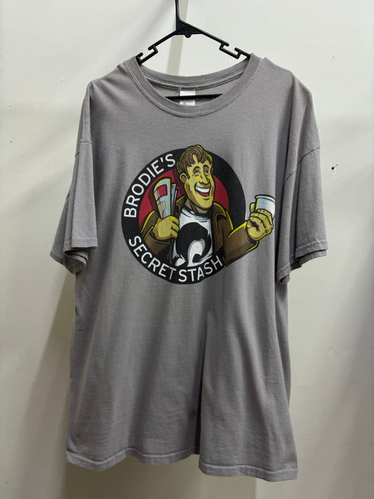 BRODIE'S SECRET STASH TEE