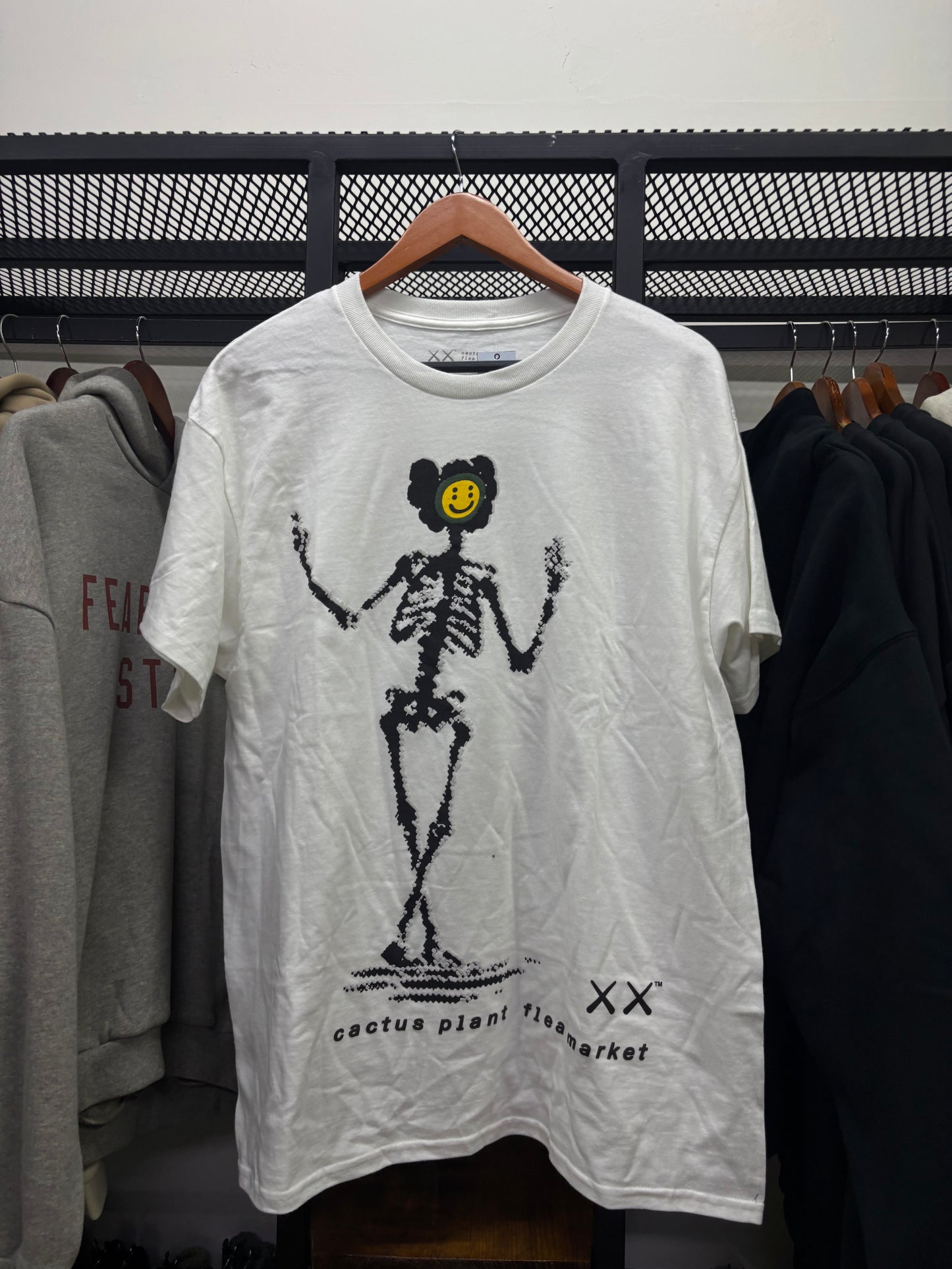 KAWS X CACTUS PLANT FLEA MARKET TEE