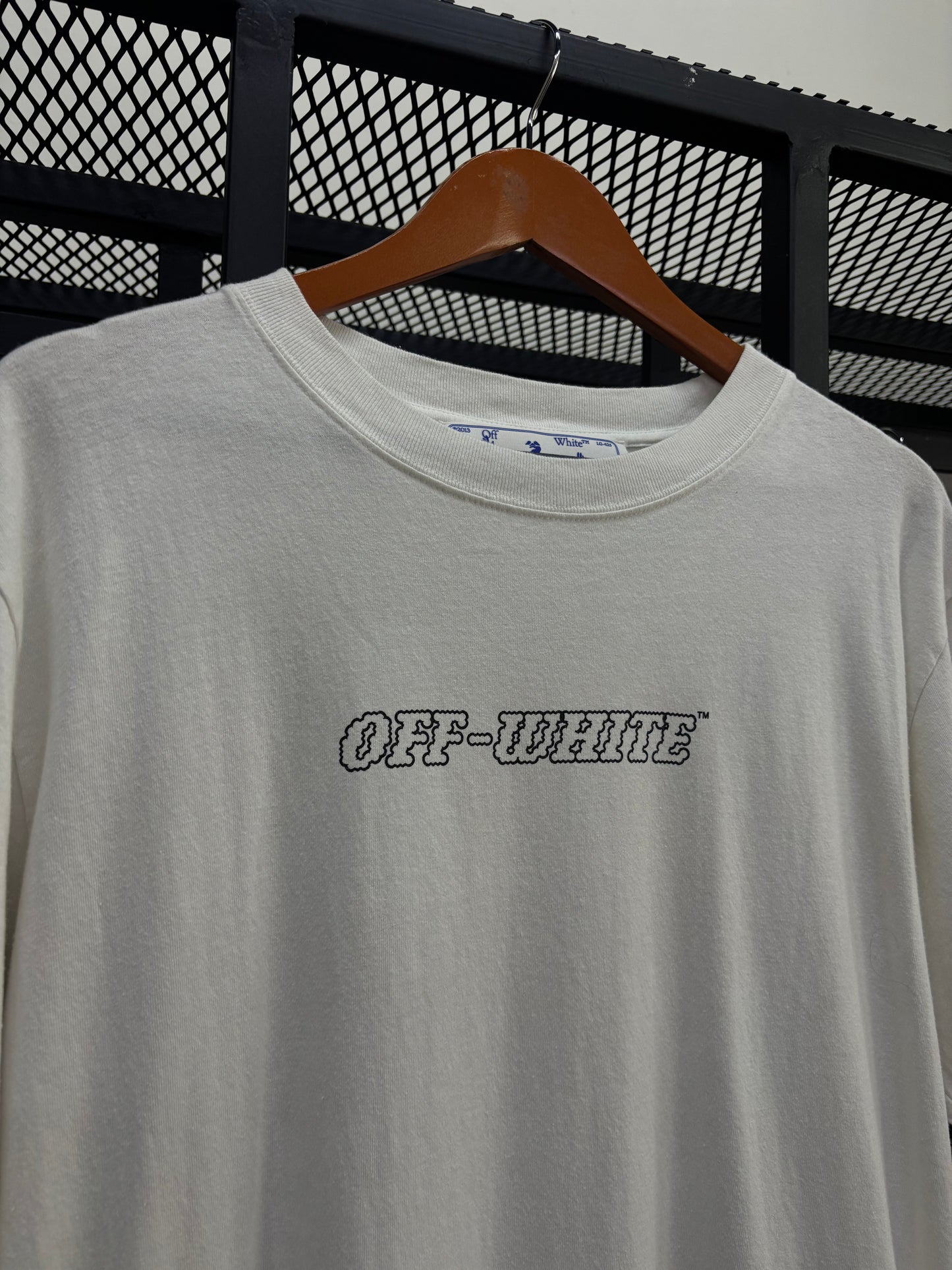 OFF WHITE TEE