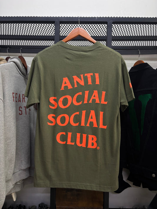 ANTI SOCIAL SOCIAL CLUB X UNDEFEATED TEE