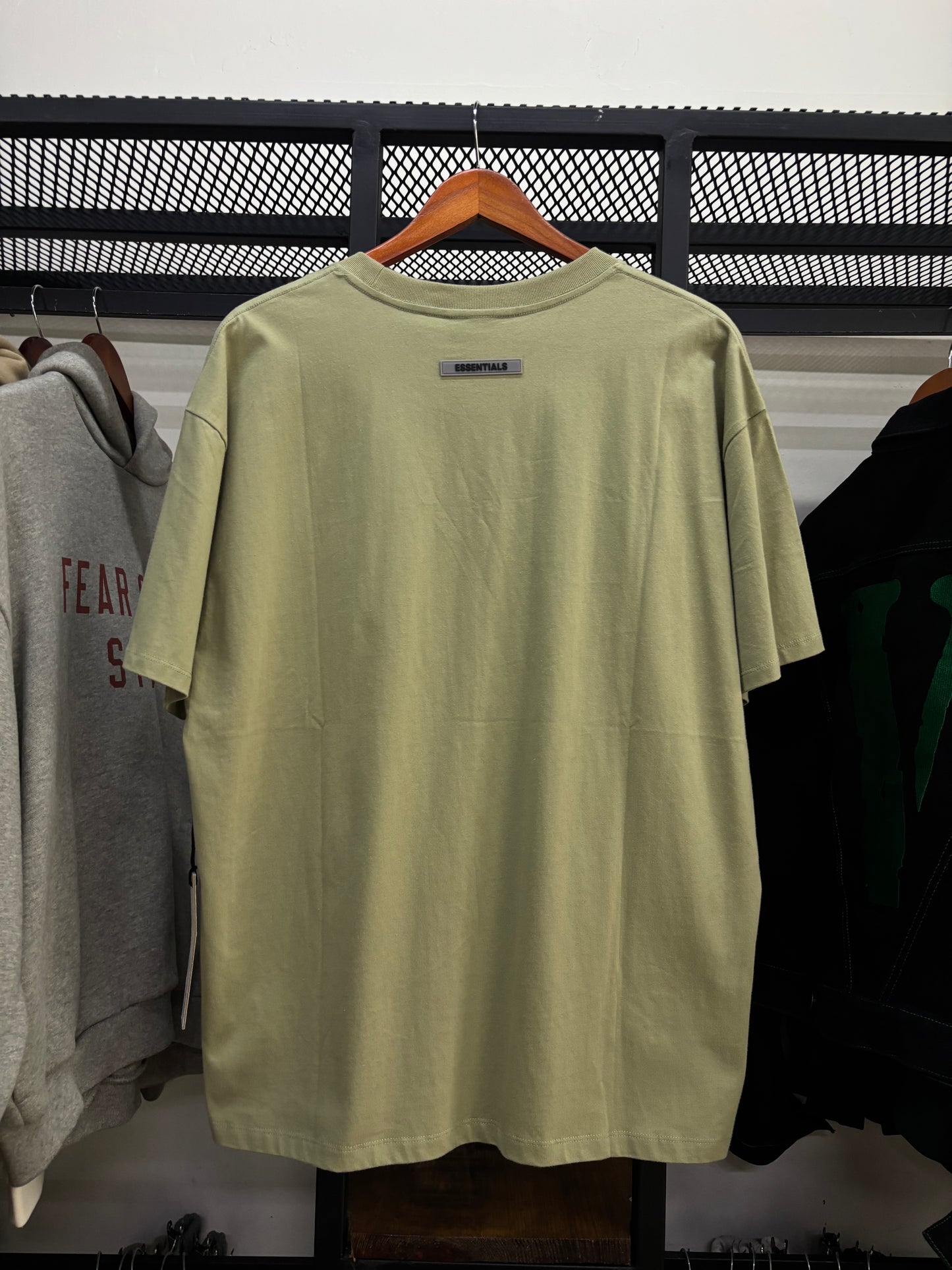 ESSENTIALS FEAR OF GOF OLIVE TEE