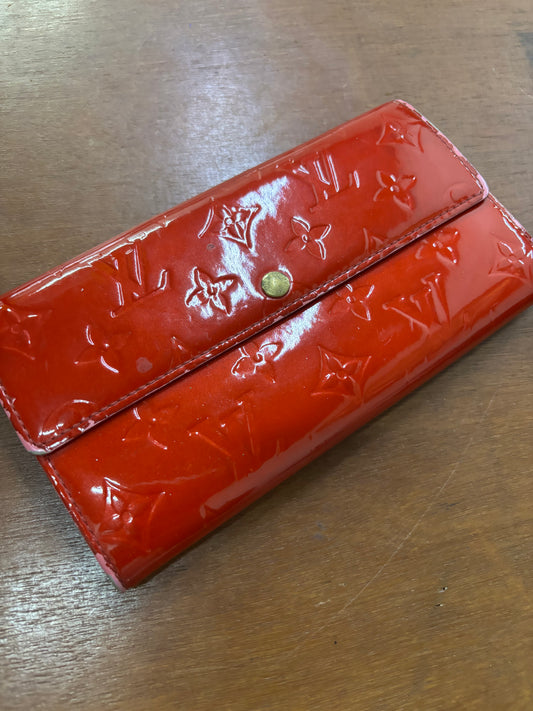 LOUIS VUITTON RED WALLET