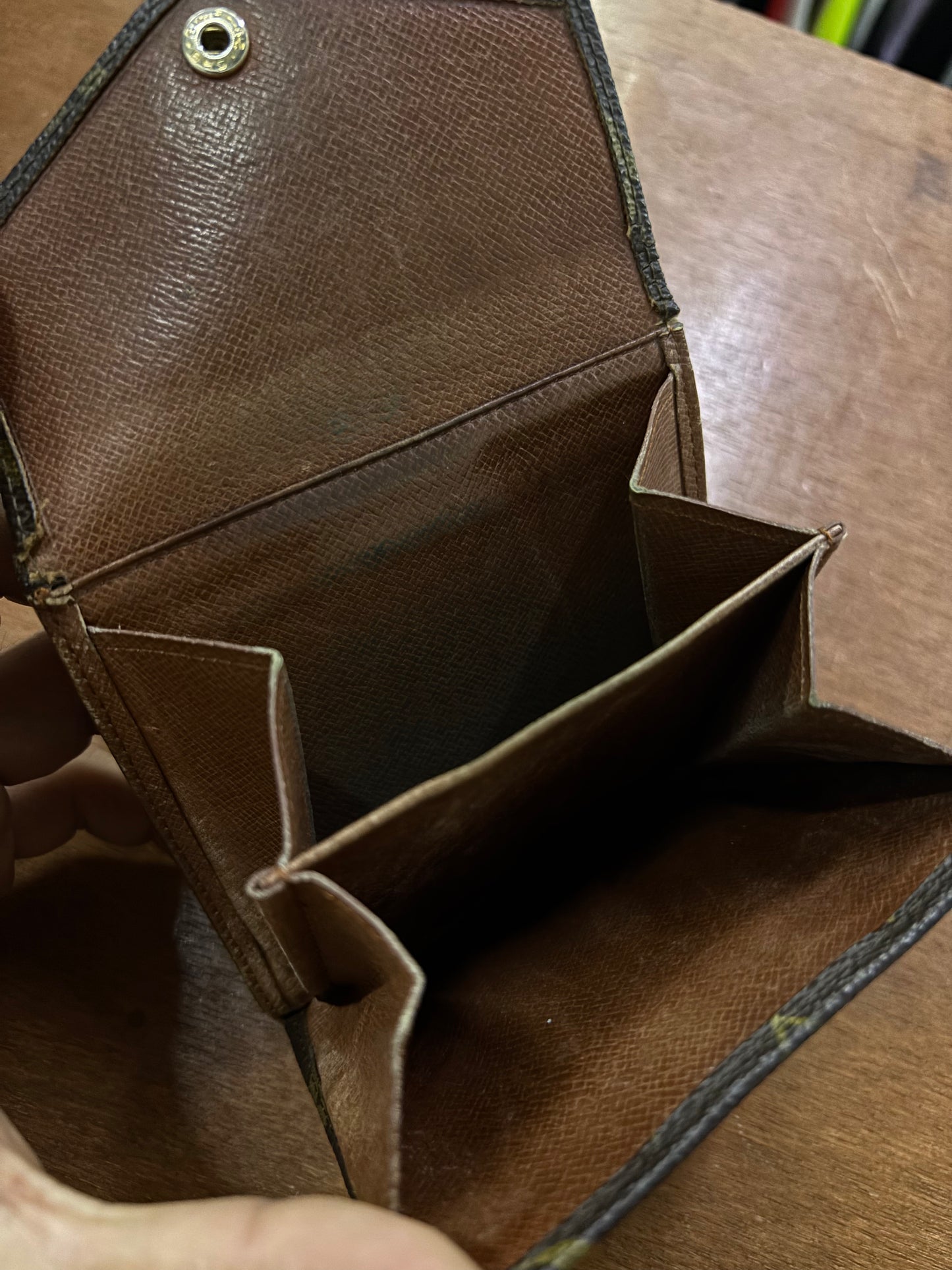 LOUIS VUITTON WALLET