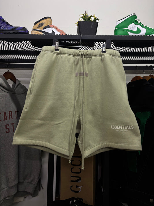 ESSENTIALS FEAR OF GOD SYCAMORE SHORT