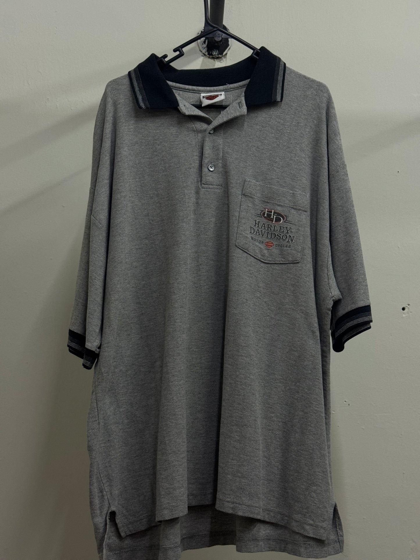 Harley Davidson Black Neck Light Gray Shirt