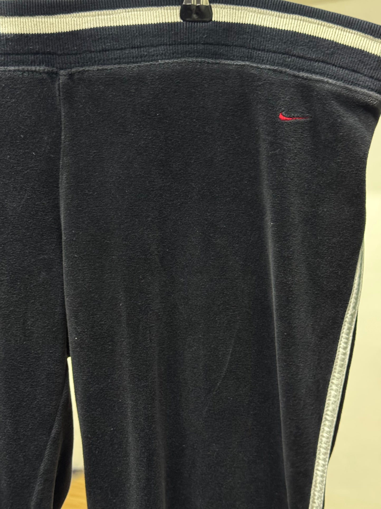Nike White Stripe Black Sweatpants