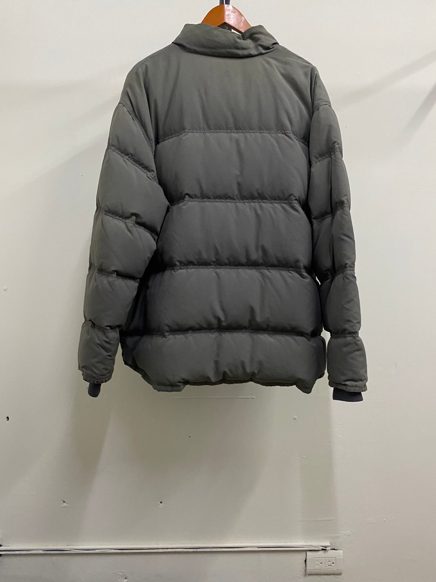 Carhartt Grey Puffer Jacket